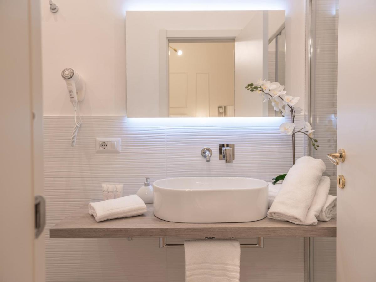 Vatican Palace Suites By Premium Suites Collection Rom Exteriör bild